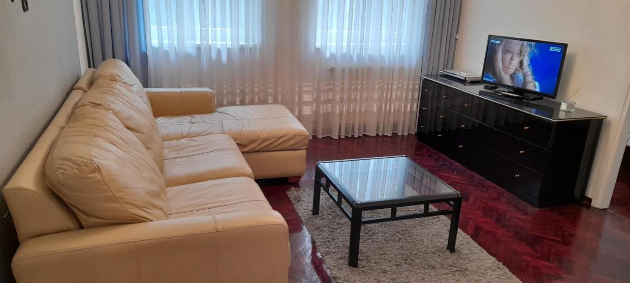 Apartment Dok Beograd Eksteriør bilde